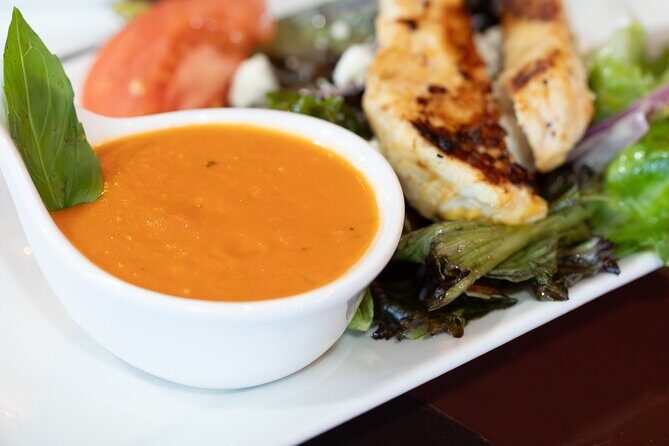 Rise and Dine Food Tour in Vintage Style Trolley - Who Should Consider This Tour?