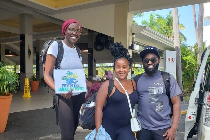 RIU Reggae Palace and RIU Montego Bay Private Airport Transfer - Authentic Experiences Shared by Travelers
