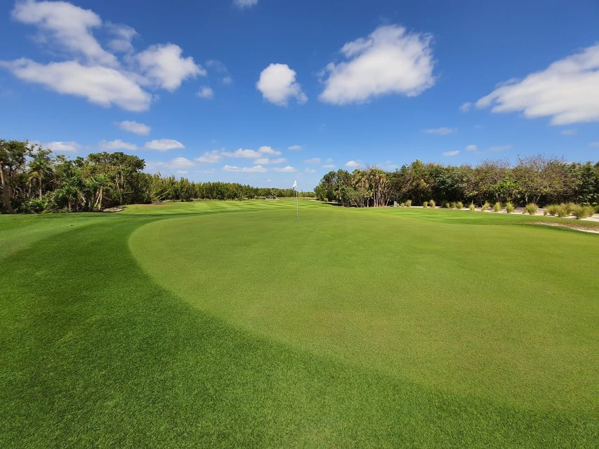 Riviera Cancun Golf Course | Golf Tee Time - Included Amenities