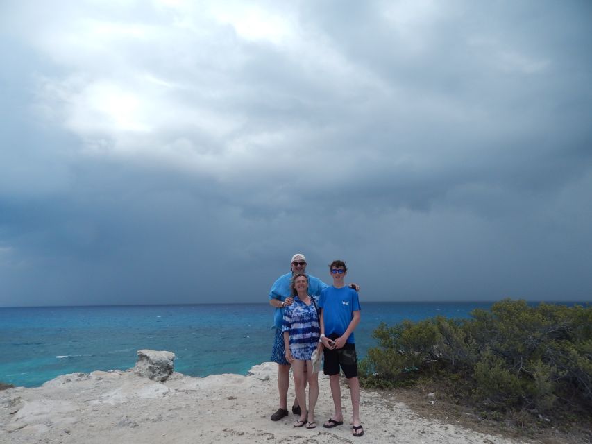 Riviera Maya: Isla Mujeres Tour With Seafood Lunch - Key Points