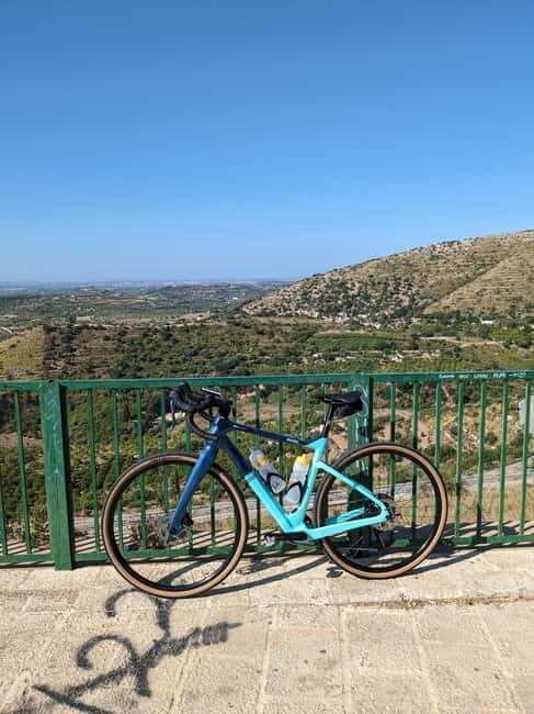 Road Bike Tour Syracuse: Ride into the hills - 80k/900m+ - Cost and Value