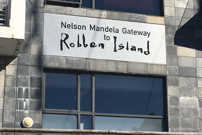 Robben Island, Bokaap, Mandela Glasses. Tickets Conf 8am Next Day - Booking and Confirmation
