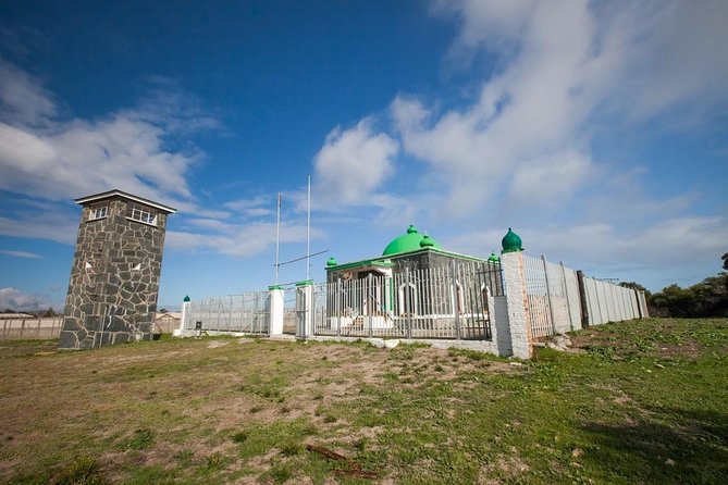 Robben Island Half Day Tour With Pre-Booked Entry Tickets. - Considerations and Recommendations
