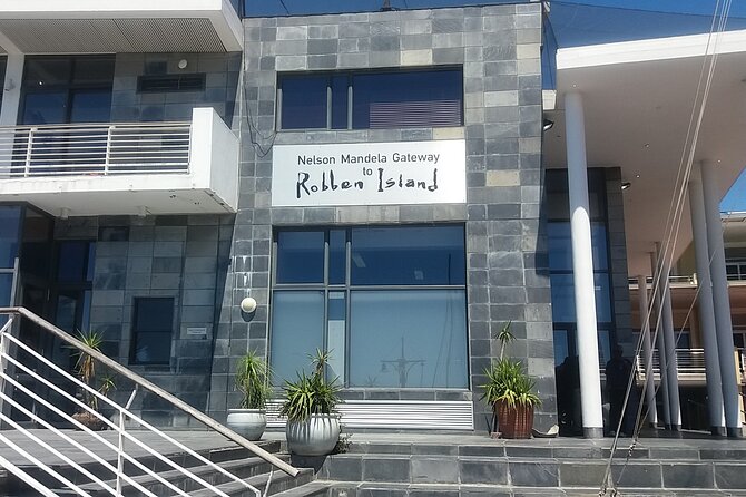 Robben Island Museum Stellenbosch Wineries Plus Ferry Ticket F/D - Accessibility