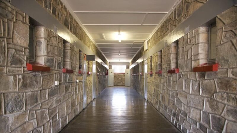 Robben Island Museum Tour, Ferry with last minute tickets - FAQs