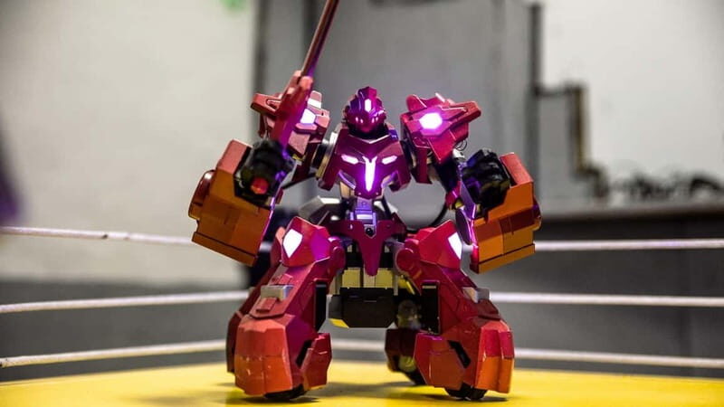 Robot Fight by Fun Arena in the centre of Prague - Introducing the Robot Fight at Fun Arena in Prague