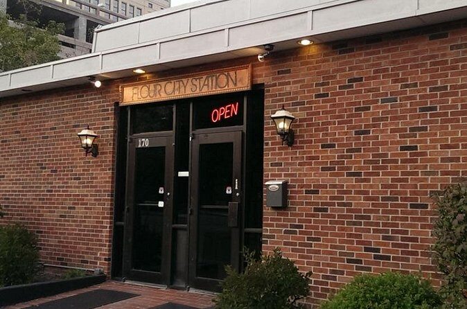 Rochester Bar Hunt: Rochester Rocks - What We’ve Learned from Reviews