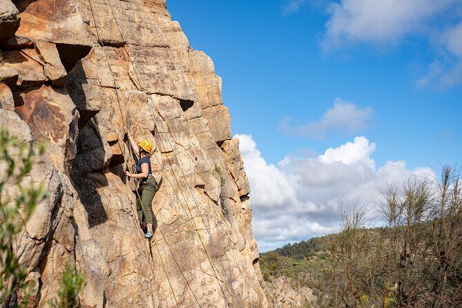 Rock Climb and Abseil - Onkaparinga River National Park - Key Points