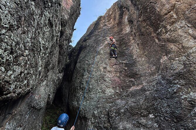 Rock climbing in Oaxaca with local climbers - Practical Tips for Your Climbing Day