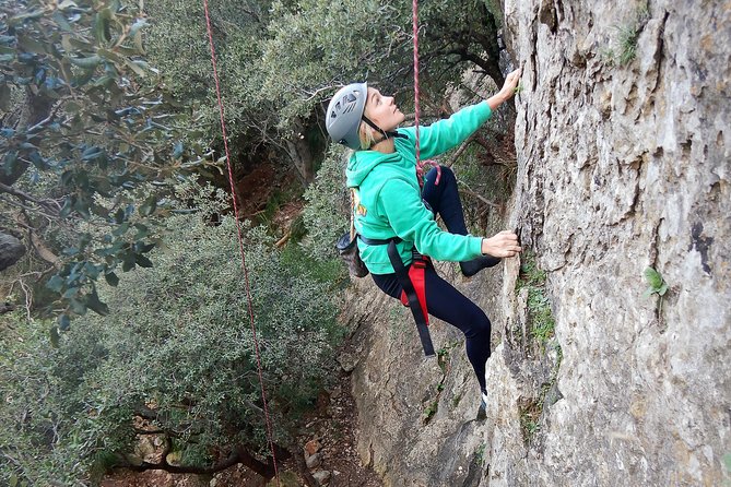 Rock Climbing on Mallorca - Necessary Equipment and Safety Gear