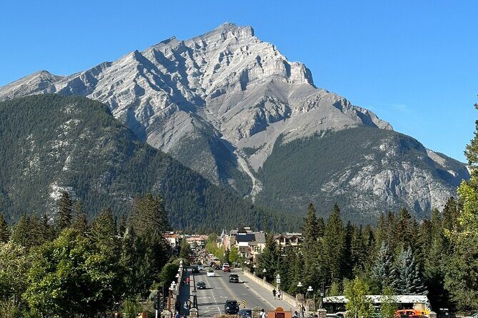 Rockies Day Trip Moraine Lake Lake Louise Peyto Lake and Banff - Who Will Love This Experience?