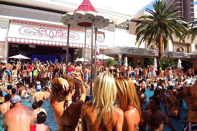 Rockstar Pool Party Crawl W/ VIP Entry & Party Bus Ride - What to Expect