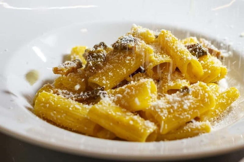 Roman Dinner Experience, A Journey Through Traditions - The Atmosphere and Group Experience
