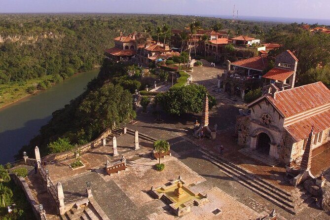 Romana: Cave of wonders and Chavón from Santo Domingo. - What the Reviews Say