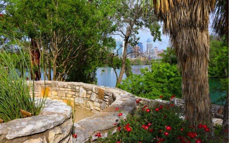 Romantic Austin Outdoor Escape Game - Solving Puzzles and Clues