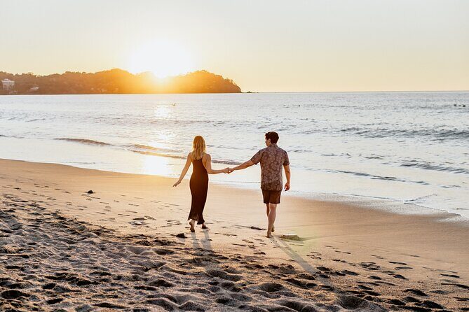 Romantic Couple Photo Tour Sayulita with a Pro Photographer - Authenticity and Experience
