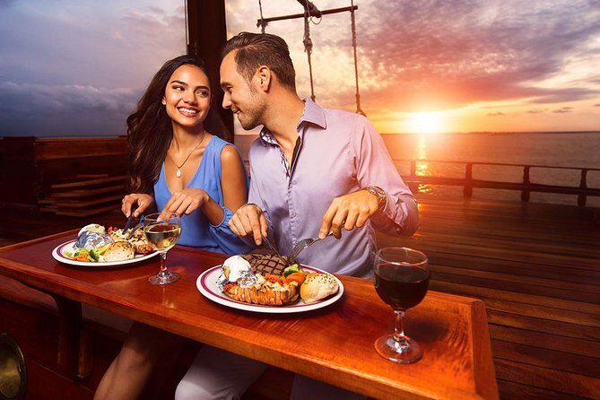 Romantic Experience Sunset Dinner Columbus in Cancun (2x1 price) - Setting the Scene: What the Tour Includes