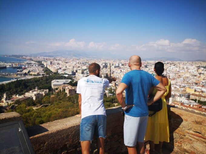Romantic Night Tour of Málaga by Electric Car - Admiring the Scenic Coastline