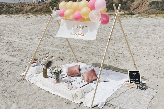 Romantic Picnic by the Beach - Ideal Menu Selections