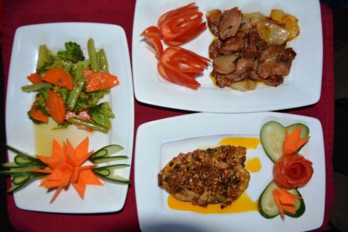 Romantic Sunset Dinner Cruise in Hoi An - Additional Features