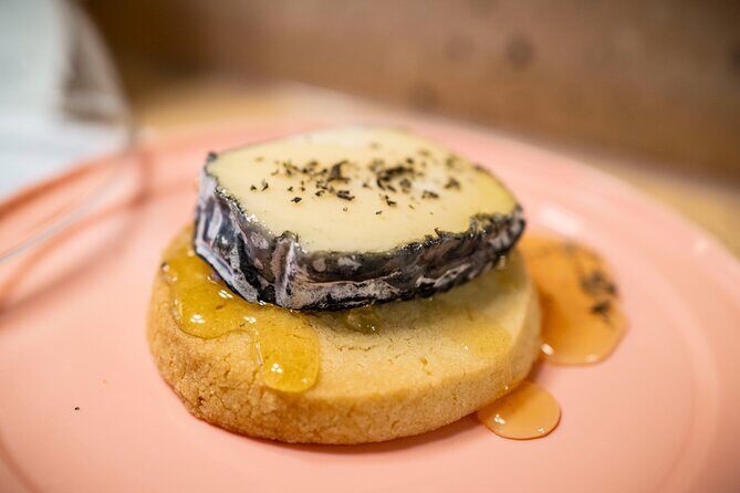 Romantic Walk in Soho - Exploring the Charm of the "Romantic Walk in Soho" Tour