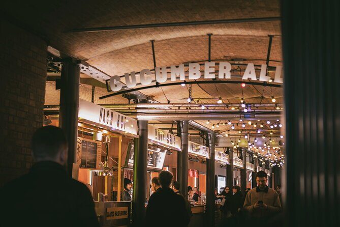 Romantic Walk in Soho - Key Points