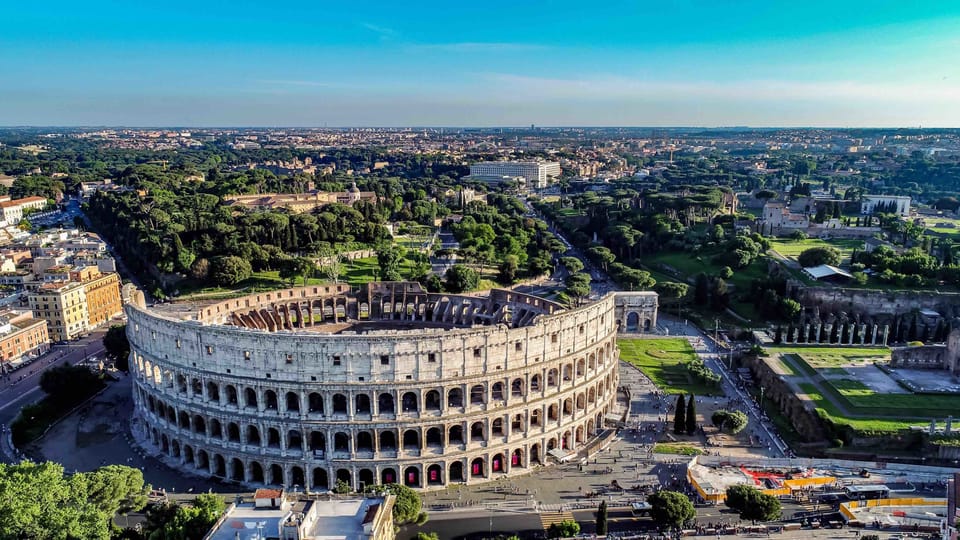 Rome: 1-Hour Fast Colosseum Tour - Accessibility and Restrictions