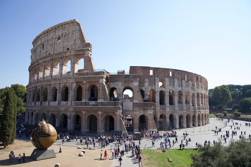 Rome: 1-Hour Fast Colosseum Tour - Meeting Point and Arrival