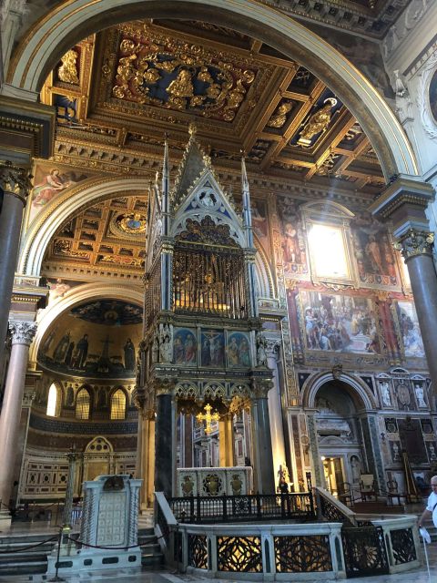 Rome: Basilica of St John Lateran & Holy Steps 1-Hour Tour - Detailed Itinerary