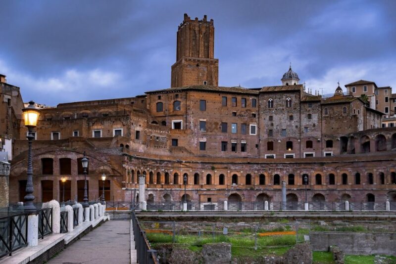 Rome: Best of Colosseum and Roman Forum Guided Tour - Key Points