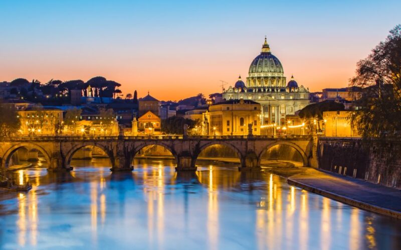 Rome: Big Bus Panoramic Night Tour - Tour Features