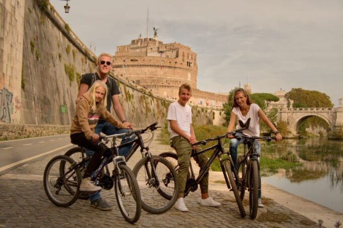 Rome: Bike Rental 4-hours - Recommended Attire
