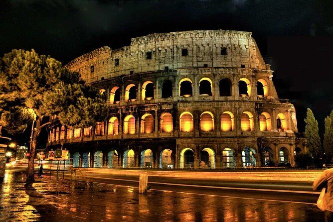 Rome by Night Private Tour with Hotel Pick Up - The Experience: A Closer Look at the Itinerary