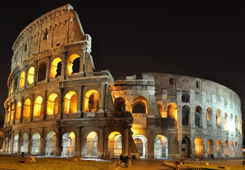 Rome by Night With Italian Dinner & Gelato With Luxury Van - Transportation and Amenities