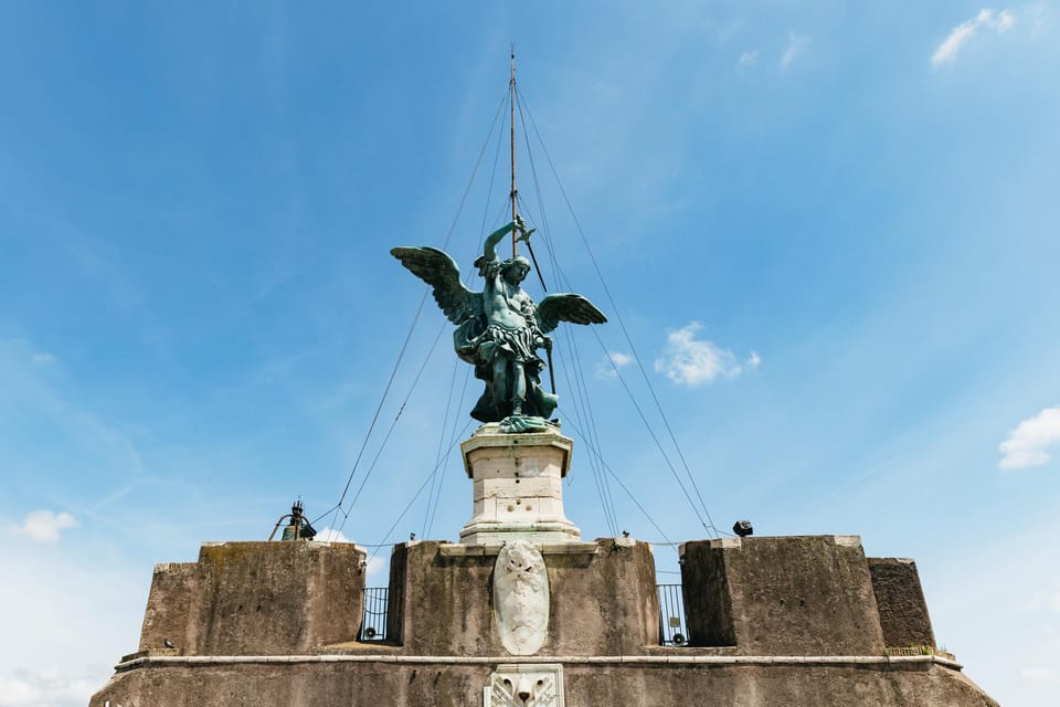 Rome: Castel Santangelo Skip the Line Guided Tour - Ask Away