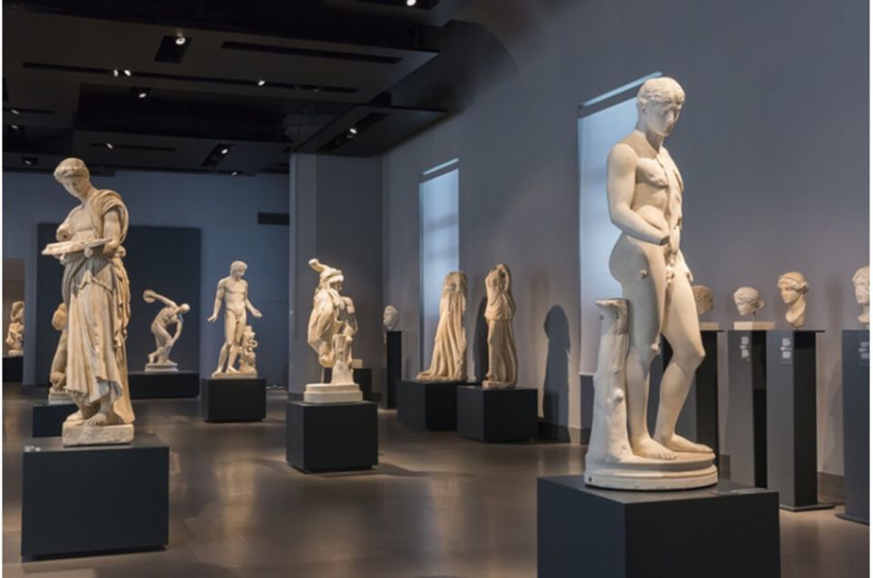 Rome: City Pass 40+ Attractions, Vatican, & Colosseum Option - Frequently Asked Questions