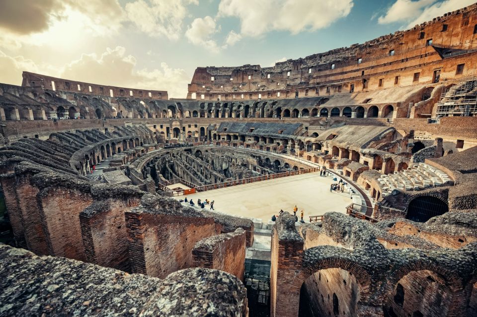 Rome: Colosseum Arena, Palatine Hill & Forum Guided Tour - Getting to the Meeting Point