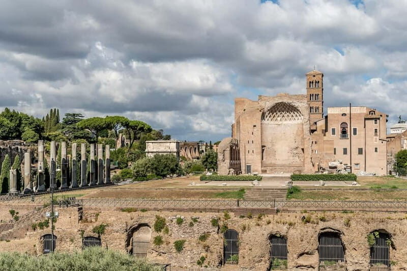 Rome: Colosseum & Forum Small Group Tour with Palatine Hill - Why This Tour Stands Out