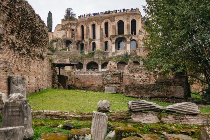 Rome: Colosseum, Palatine Hill & Roman Forum Guided Tour - What to Bring and Not Allowed