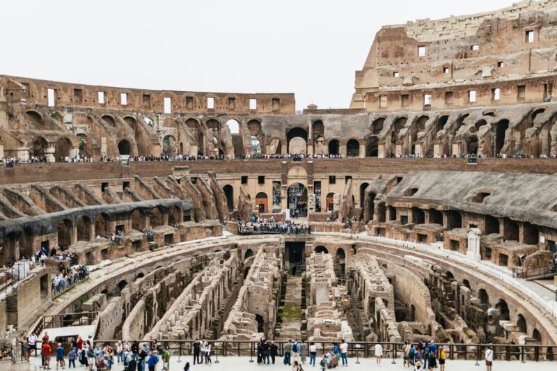Rome: Colosseum, Palatine Hill & Roman Forum Guided Tour - Exploring the Colosseum