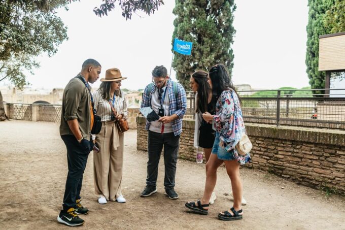 Rome: Colosseum, Palatine Hill & Roman Forum Guided Tour - Frequently Asked Questions