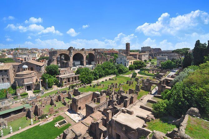 Rome: Colosseum, Roman Forum, and Palatine Hill Guided Tour - A Close Look at the Itinerary