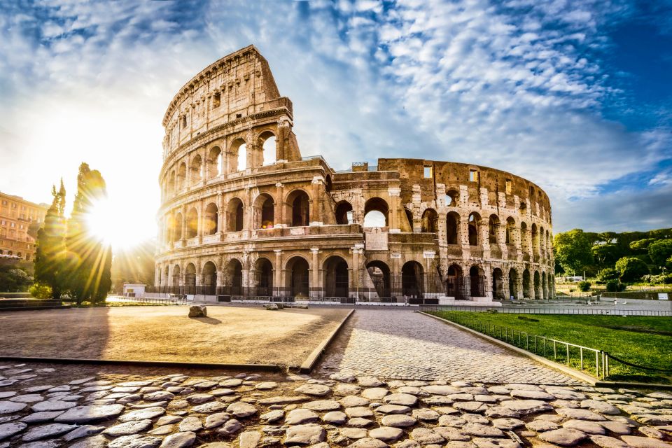 Rome: Colosseum Roman Forum Experience With Multimedia Video - Included Services