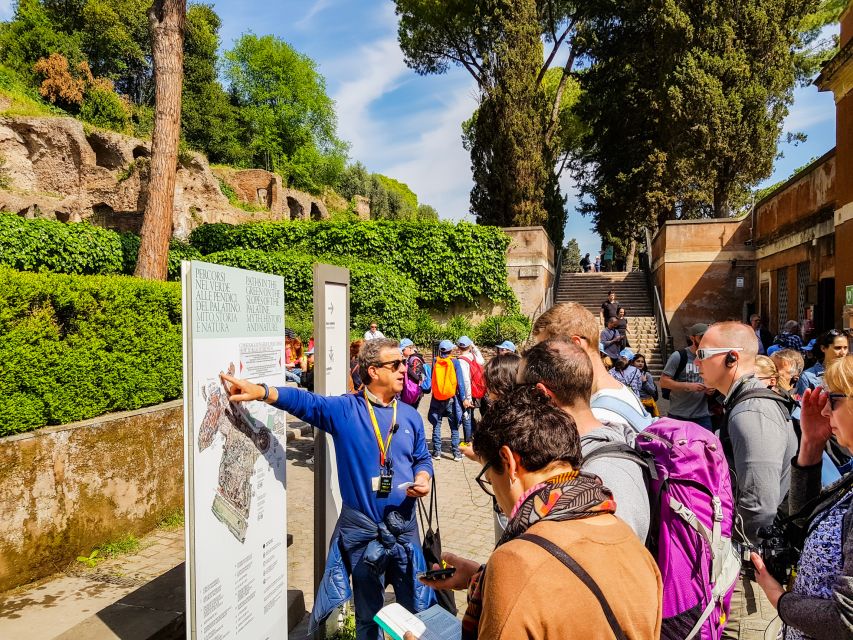Rome: Colosseum, Roman Forum & Palatine Hill Tour - Navigating the Roman Forum