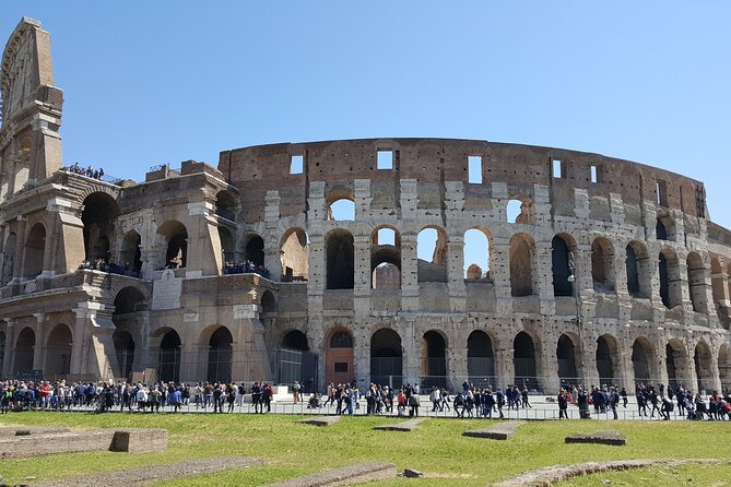 Rome Colosseum Tour With Roman Forums and Other Famous Must-See Ancient Sites - Discovering Palatine Hill