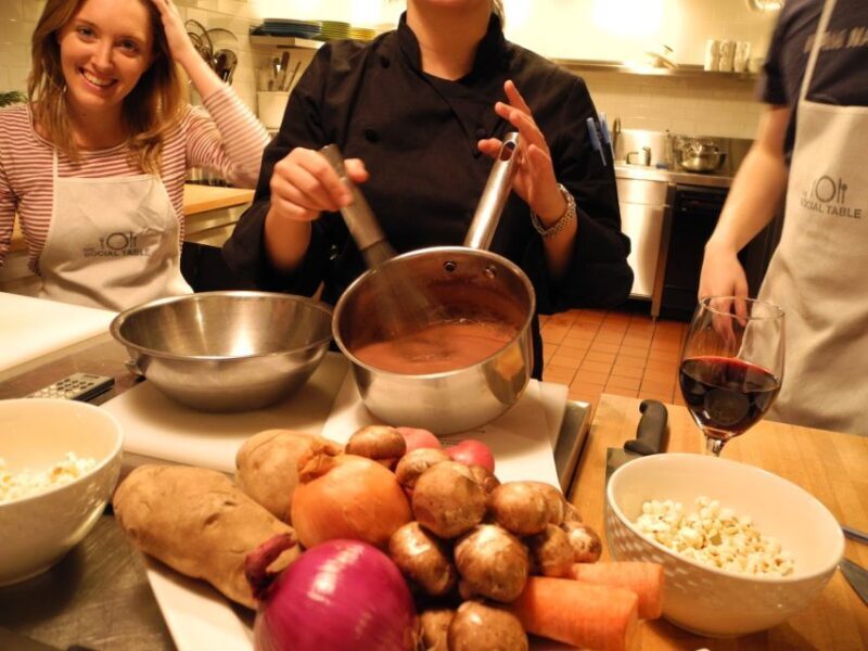Rome: Cooking Lesson to learn the Secrets of Italian Cuisine - Key Points
