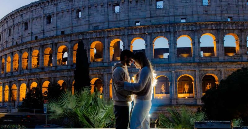 Rome: Custom Photoshoot Outside the Colosseum - Preparing for the Photoshoot