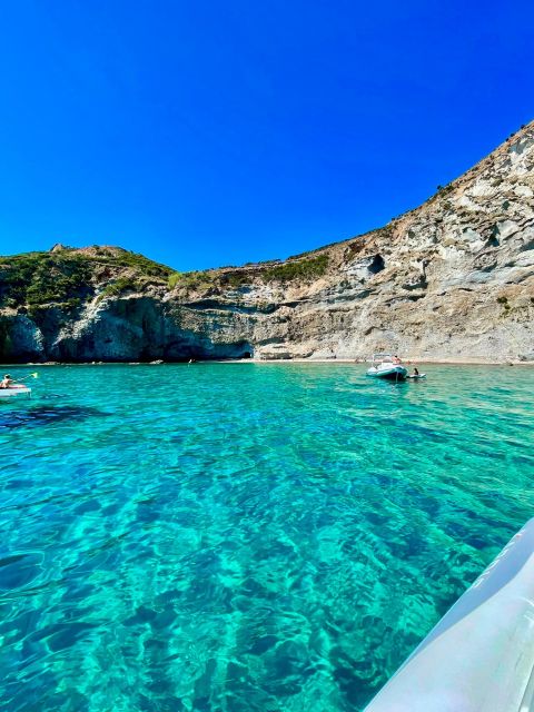 Rome: Day Trip to Pontine Islands With Lunch Included - Inclusions