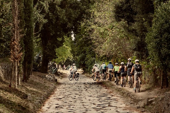 Rome EBike Tour: Appian Way, Catacombs & Roman Aqueducts - Meeting Point and Transportation