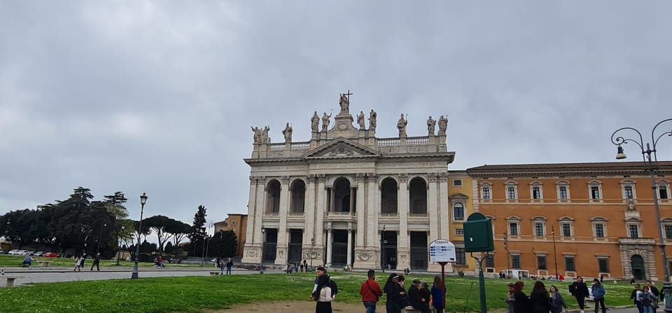 Rome: ebike tour of the 7 churches, a pilgrimage between faith and beauty - What Makes This Tour Stand Out?